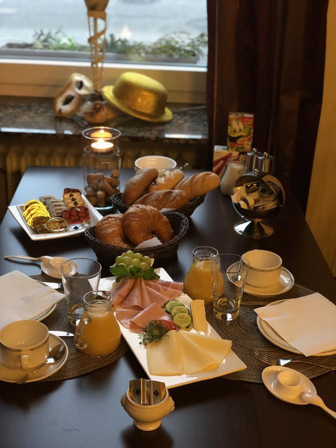 Frischbier'S Gaestezimmer Schmelz-Primsweiler Eksteriør billede